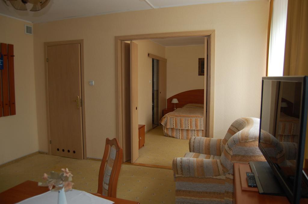 Hotel Wodnik Леба Номер фото