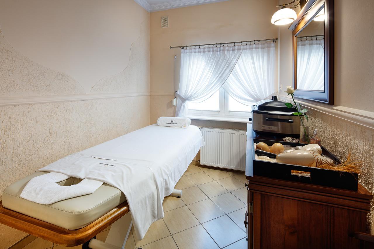 Hotel Wodnik Леба Экстерьер фото