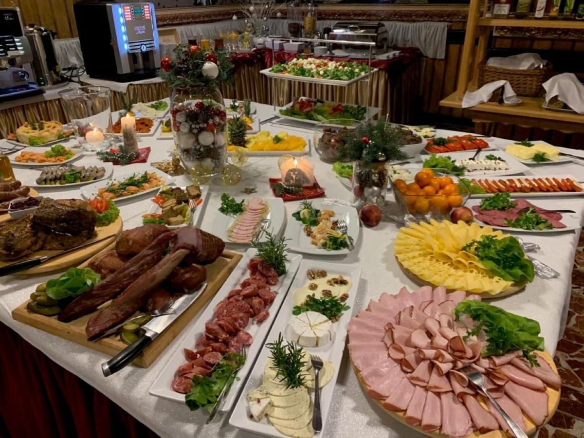Hotel Wodnik Леба Экстерьер фото